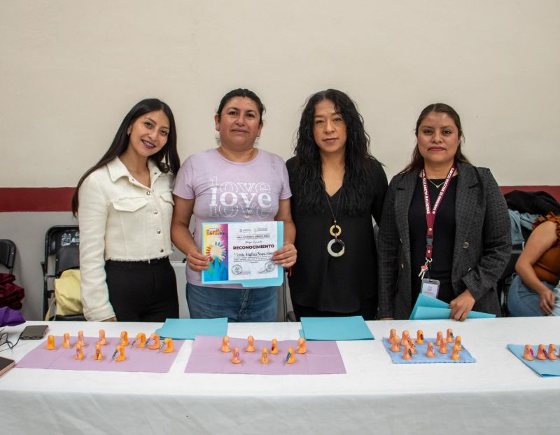 Concluye con éxito el Curso de Uñas impulsado por el Gobierno Municipal
