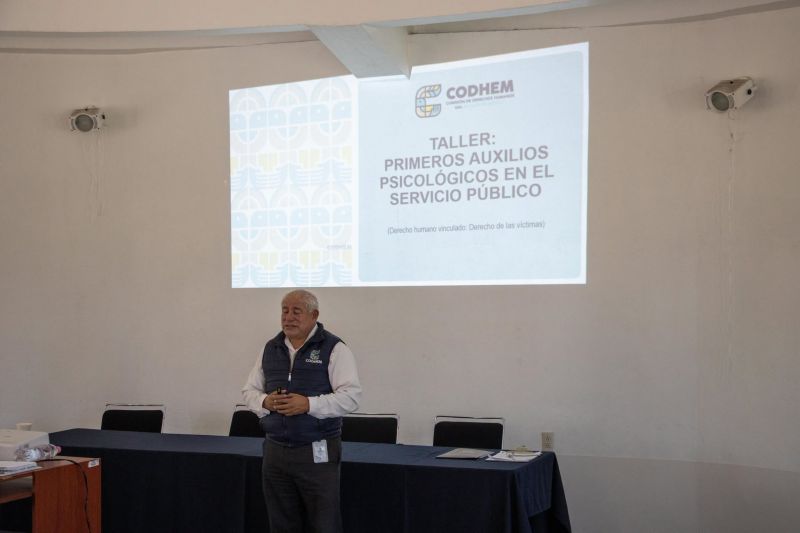 Fortalecemos la capacitación en derechos humanos para la comunidad educativa